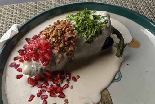 Chiles en nogado